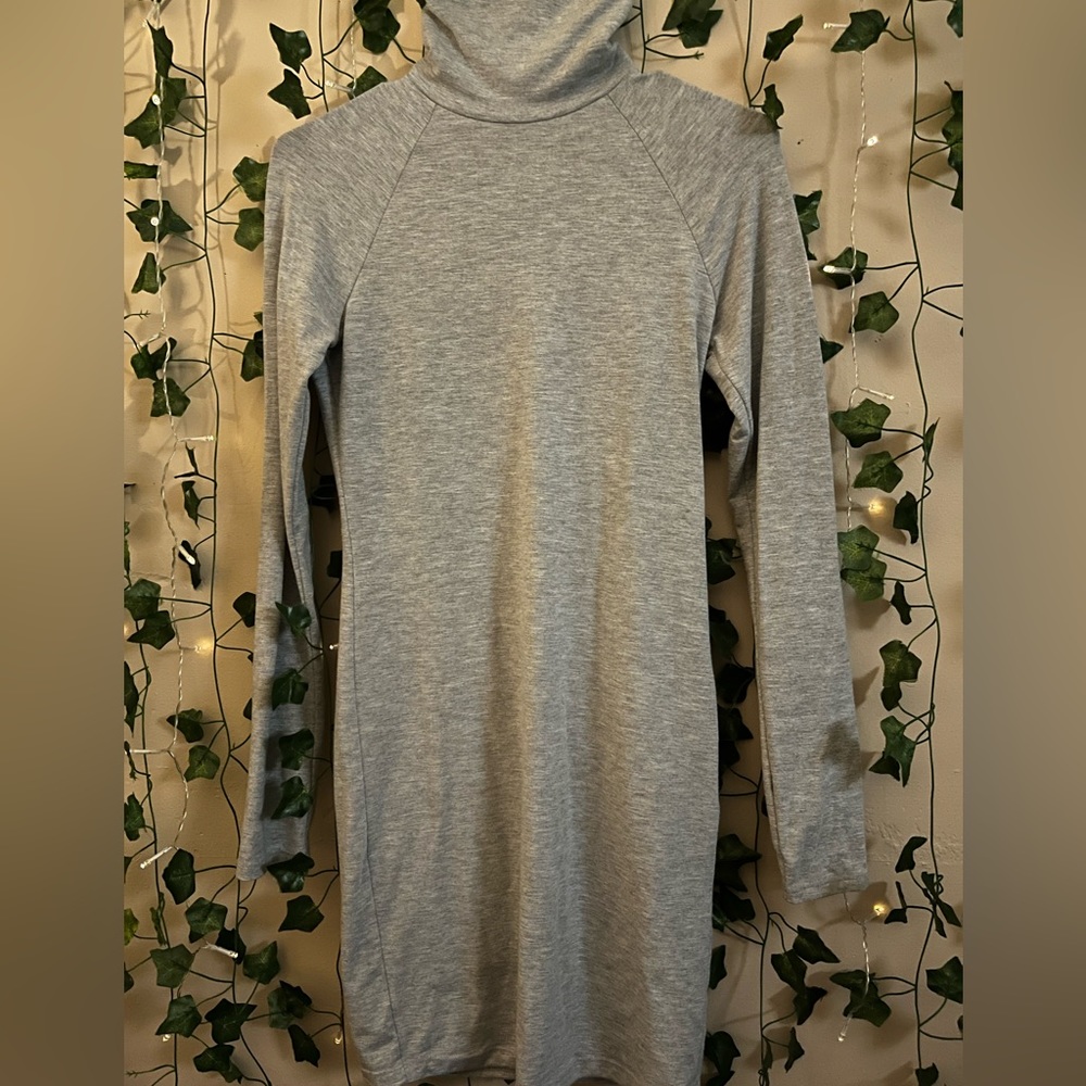 Forever 21 bodycon turtleneck dress